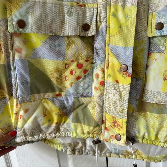 Urban Outfitters Patchwork Printed Nylon Puffer Jacket - Picture 5 of 8